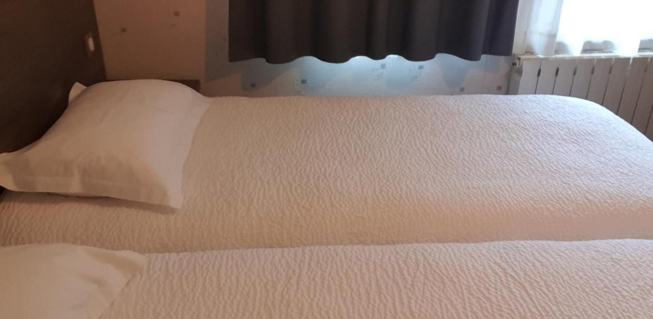 Hotel Logis Doubs Rivage Charette-Varennes Zewnętrze zdjęcie