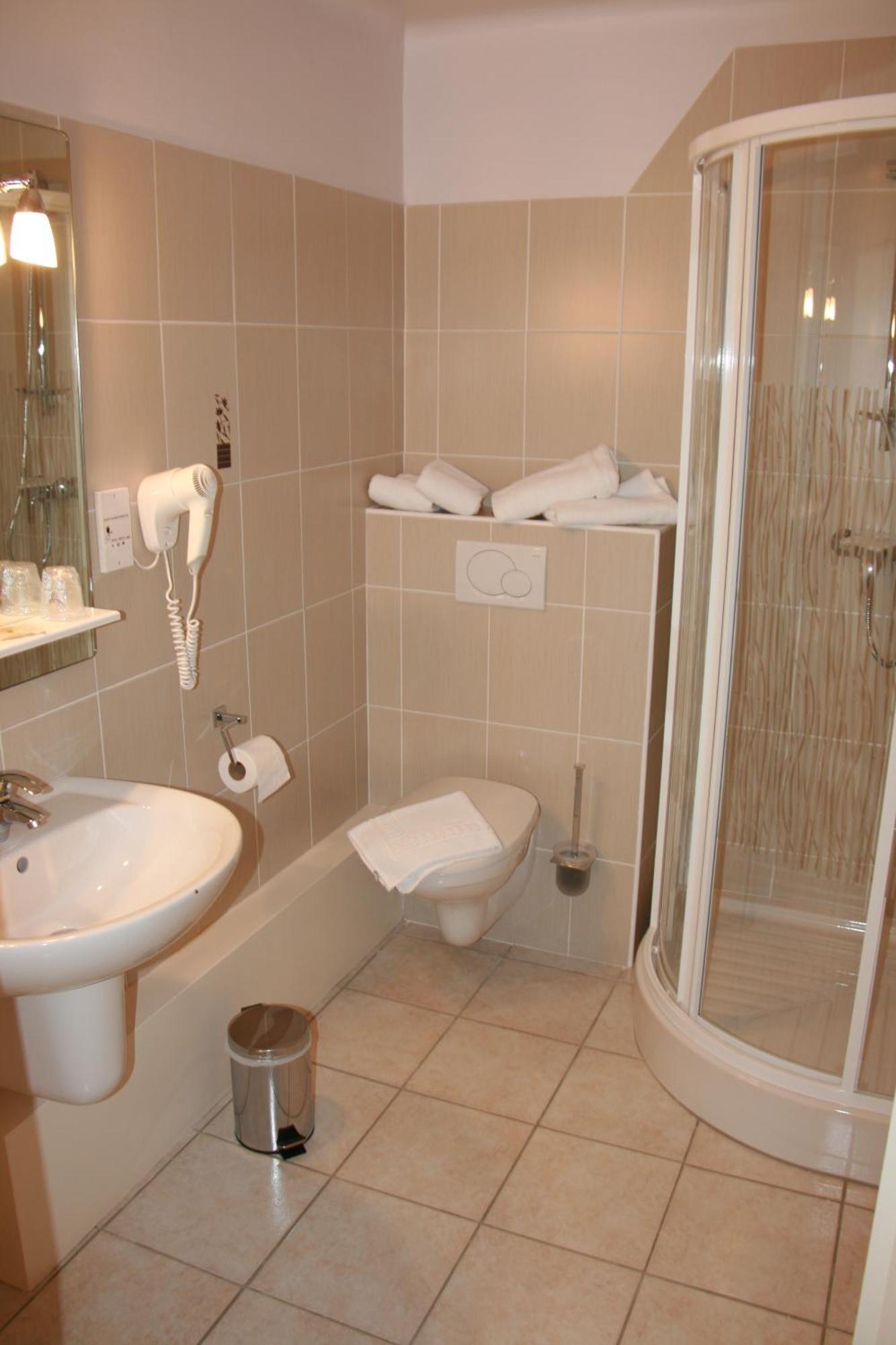 Hotel Logis Doubs Rivage Charette-Varennes Zewnętrze zdjęcie